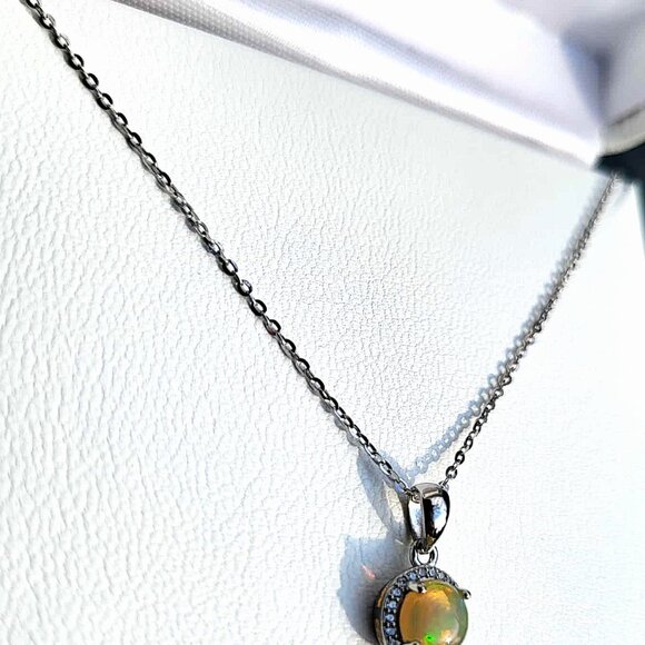 925 Sterling Silver Necklace Round Fire Opal 7mm Natural Gemstone Jewelry 18" - Picture 3 of 9